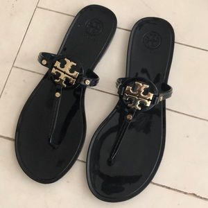 Tory Burch Size 9